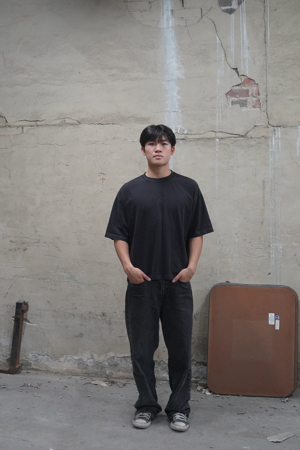 BLACK FOUNDATION T-SHIRT